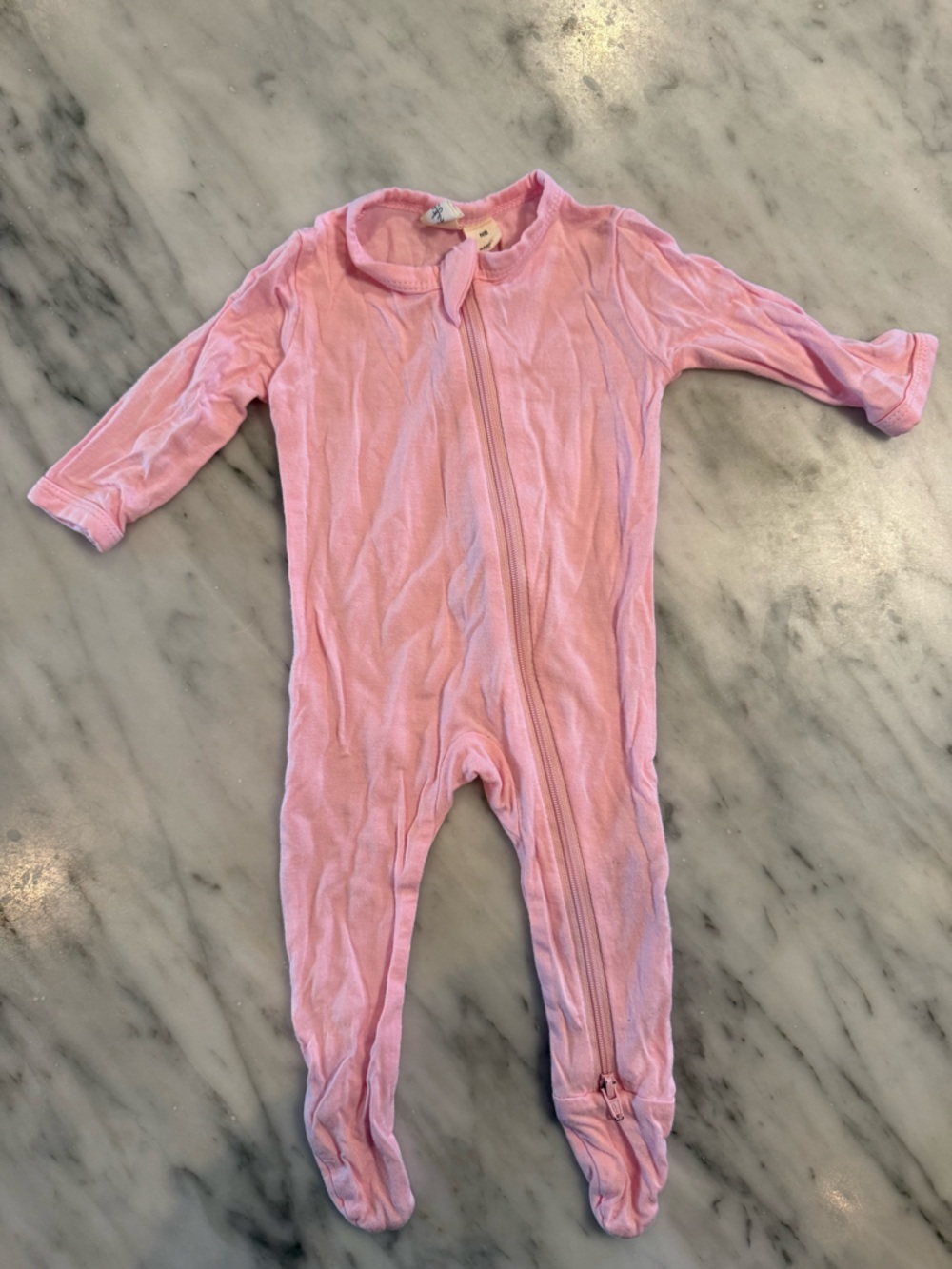 Kyte Baby - pink bamboo onesie footie - newborn